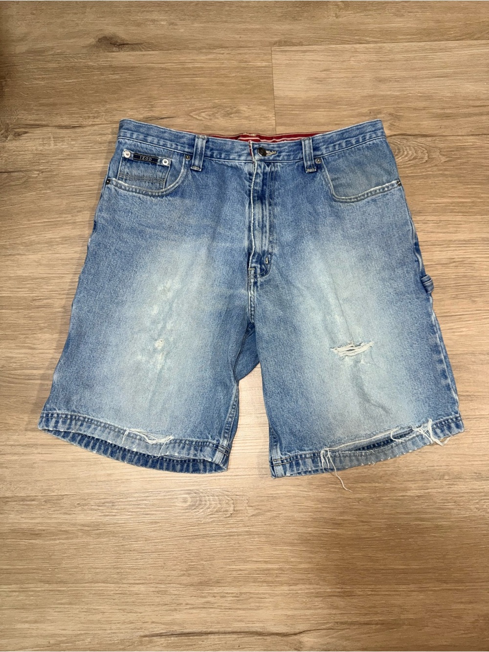 Izod Men's Washed Blue Denim carpenter Jean Shorts